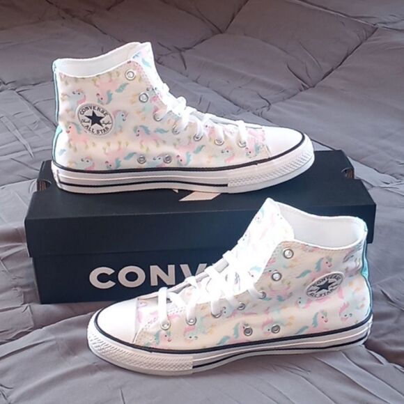 Chuck Taylor All Star Converse ⭐ Unicorns 🎠 Pride Sneakers Shoes Size 8 - Picture 9 of 10